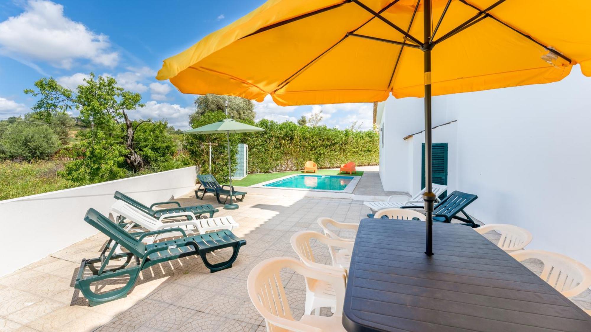 Sunny & Calm 4 Bdr House W/ Pool By Lovelystay Santo Estevao  Esterno foto
