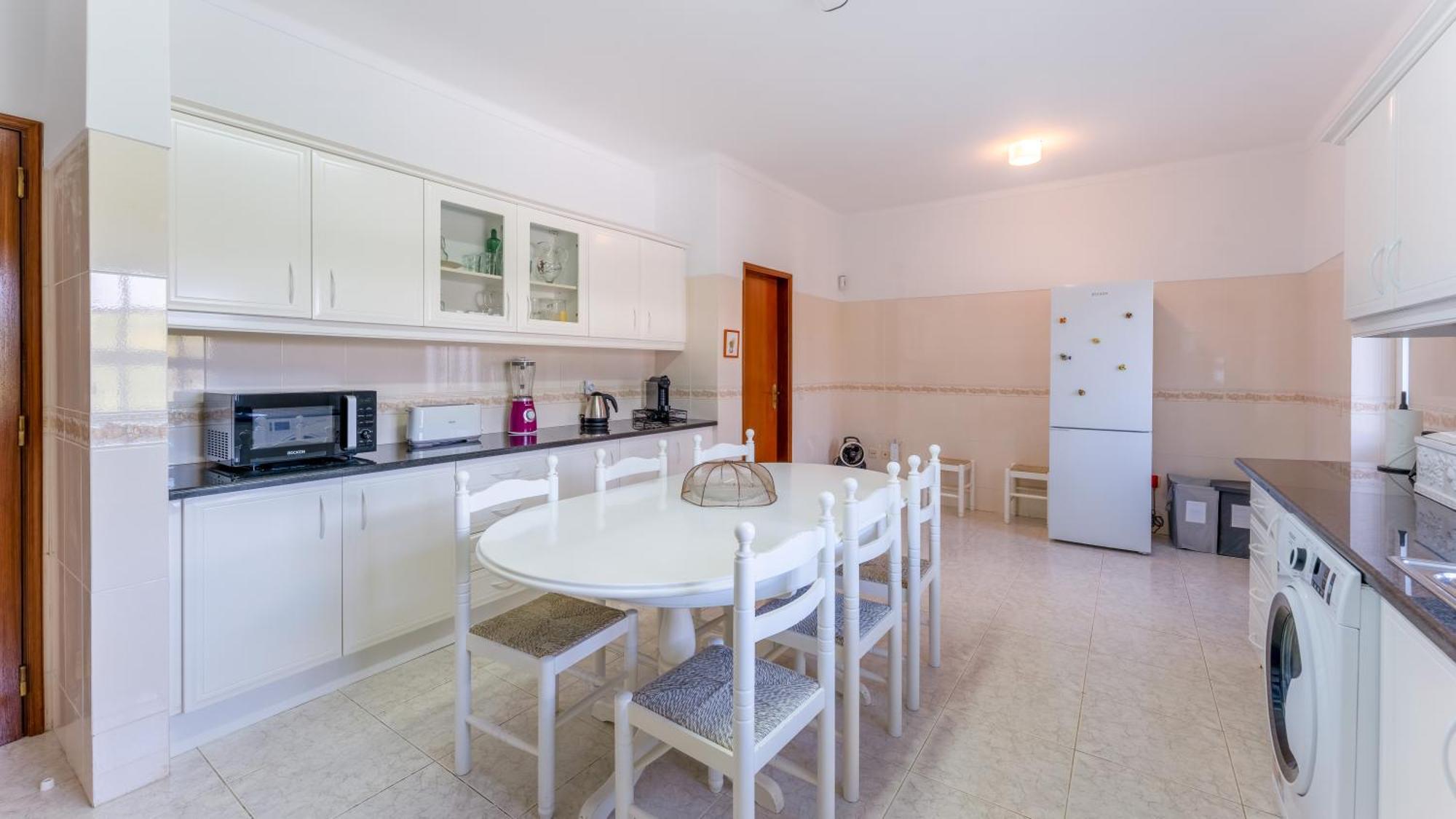 Sunny & Calm 4 Bdr House W/ Pool By Lovelystay Santo Estevao  Esterno foto