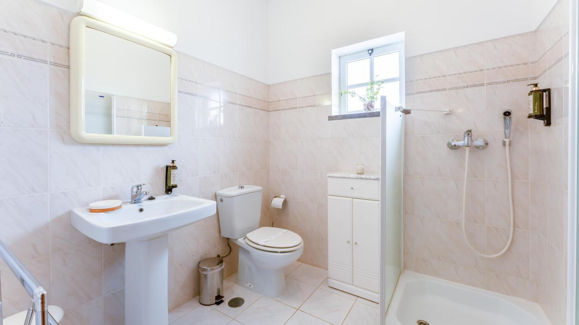 Sunny & Calm 4 Bdr House W/ Pool By Lovelystay Santo Estevao  Esterno foto